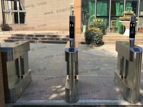 深圳某小區筒機圓柱動態人臉識別案例